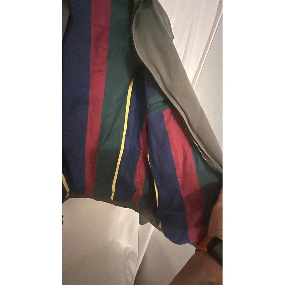 Nautica clearing out